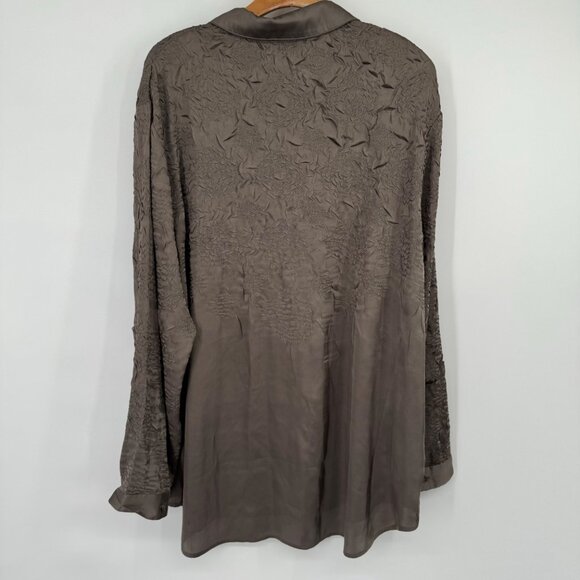 Chico's 4 Women's Textured satin Blouse tunivc Size 2x plus Brown long sleeve - Picture 9 of 10